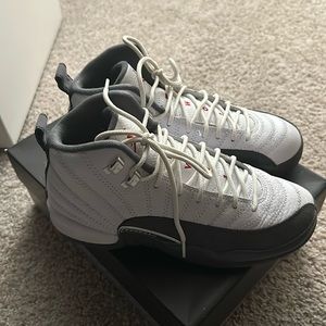 Jordan 12 Retro
White Dark Grey